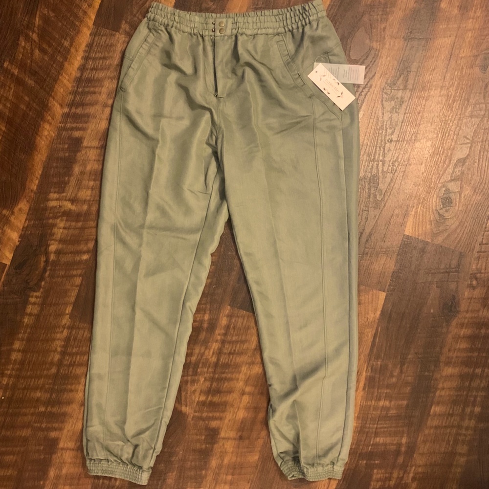 Olive green silky pull on joggers